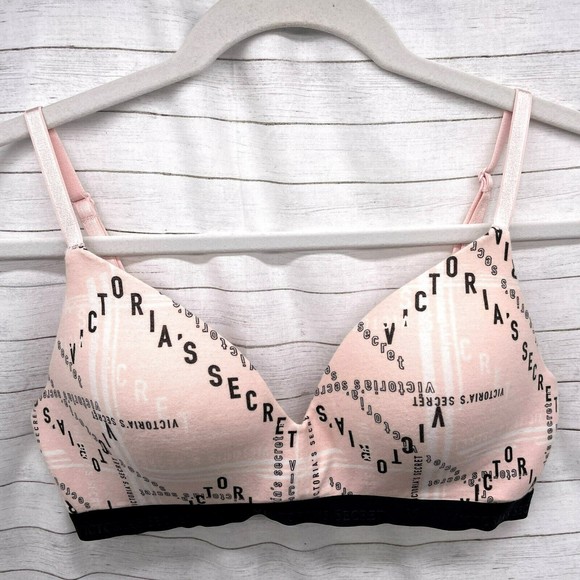 Victoria's Secret Bra Women’s Size 34C  T-shirt Lightly Lined Wireless Logo Pink - Picture 1 of 9